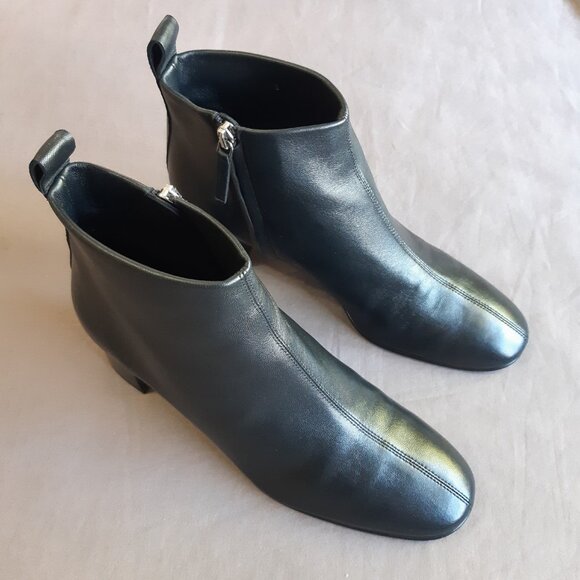 Everlane Day Boot - Picture 3 of 11